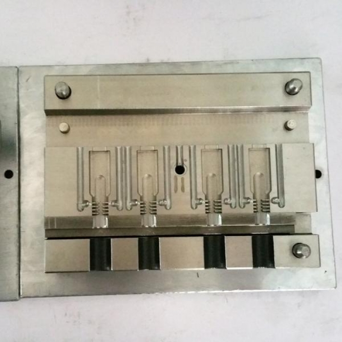 Custom USB Type-C Overmolding Tooling