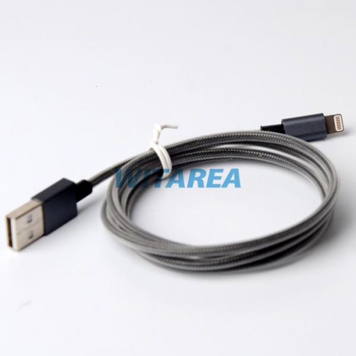 Colored nylon braiding Lightning Cable